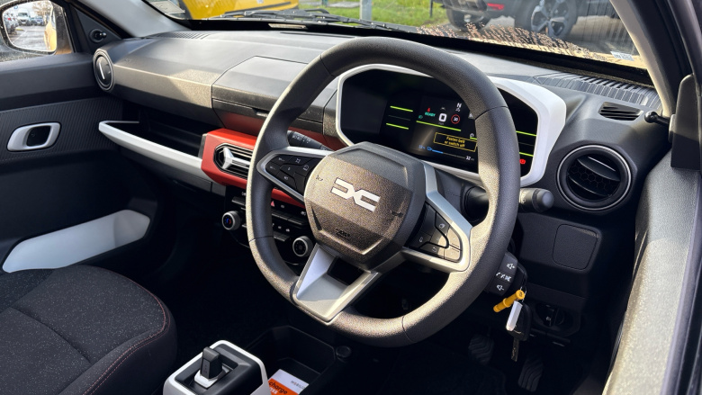 Dacia Spring 27kWh Expression 65 48kW 5dr Auto Electric Hatchback